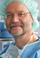 Dr. <b>Lutz Bauer</b> - 2080_img_arzt
